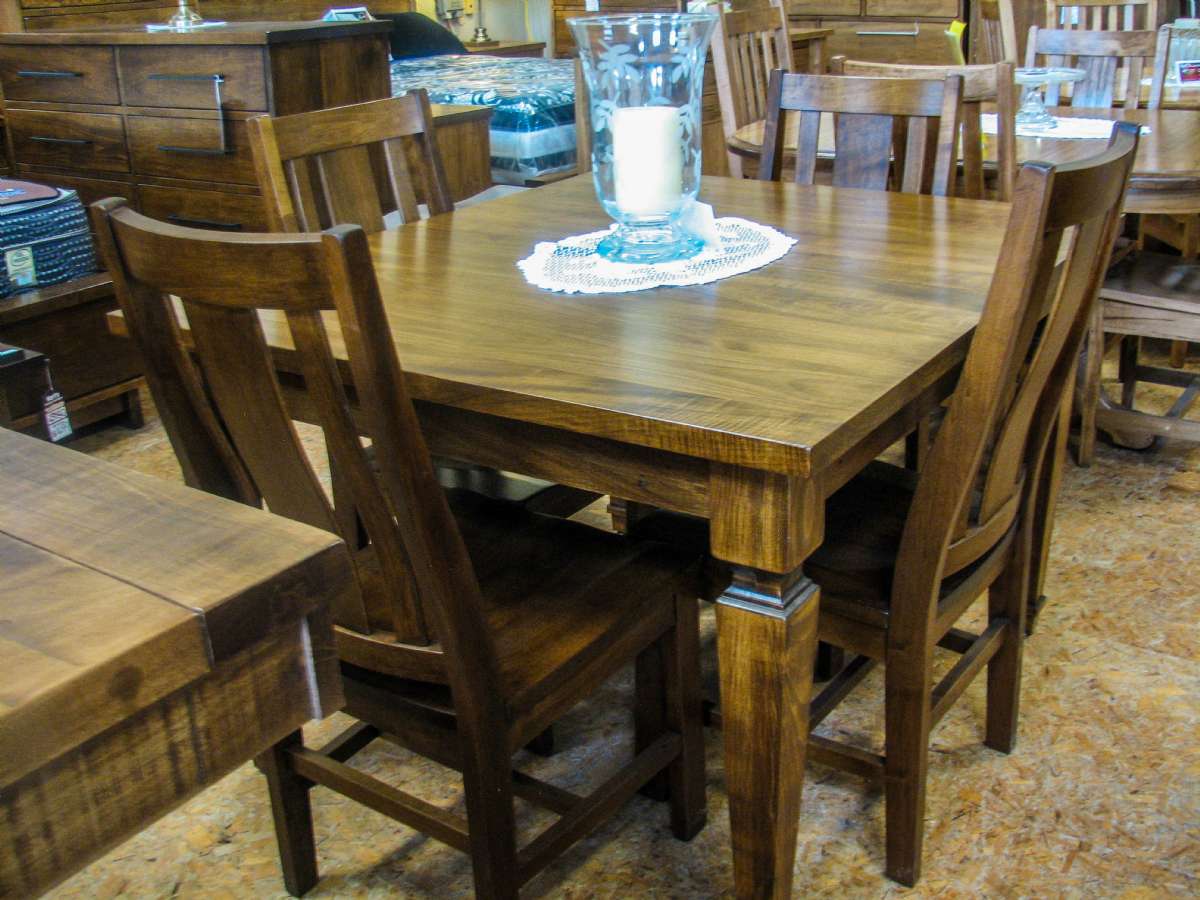 Mennonite furniture discount near me